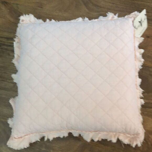 Brielle Home Ravi Stone Washed Quilted Decorative Throw Pillow, 18"x18", Blush - Picture 4 of 6